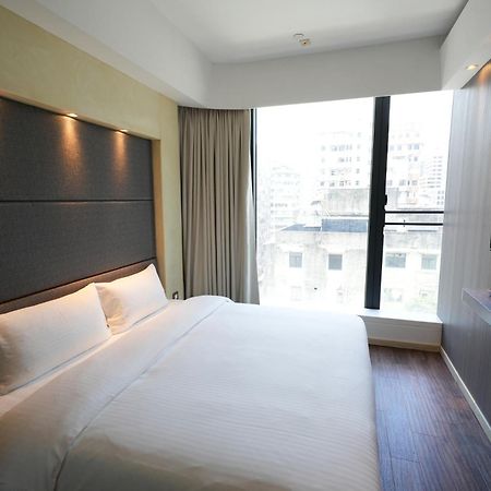 Epoch Hotel Hong Kong Exterior photo